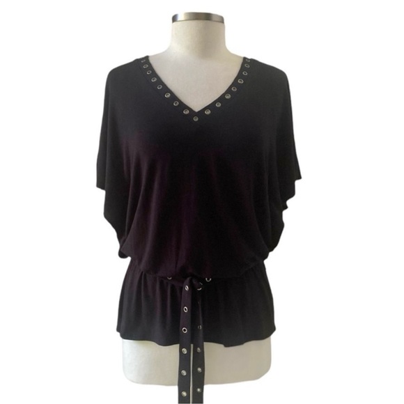 Ella Moss Black V-Neck Short Sleeve Top with Grommet Detail Size Small - Picture 1 of 5